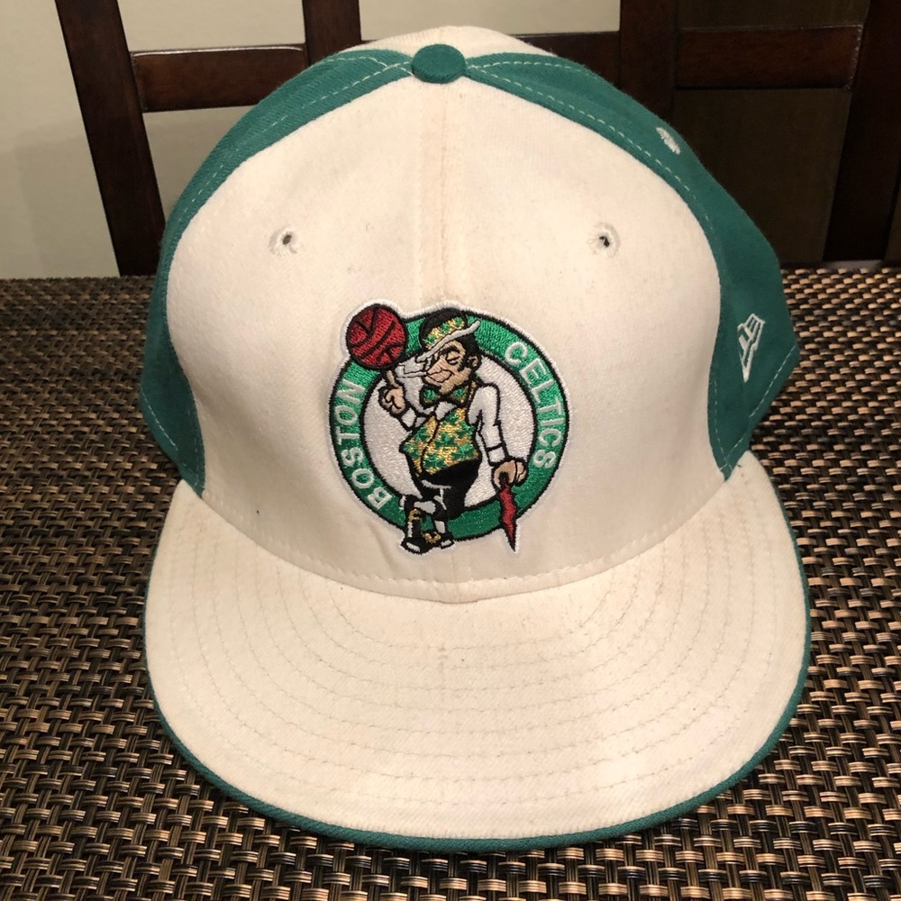 🔴 Classic Boston Celtics Fitted Hat by New Era